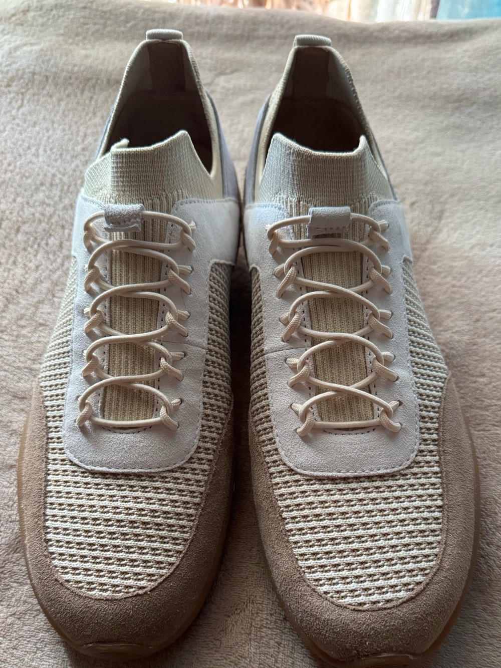 Women’s Born sneakers Cream/Tan, blue worn once.